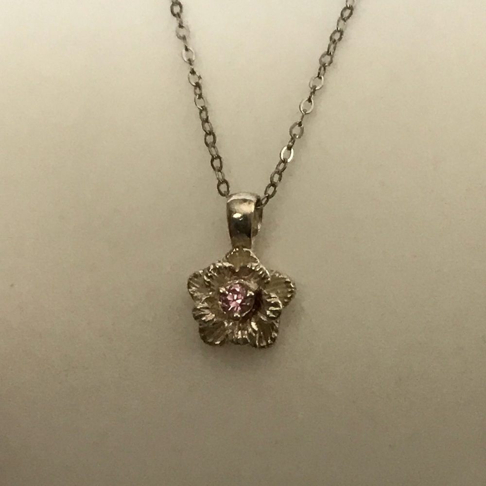 Sophia Fiori Pink Sapphire Kelani Flower Necklace - Picture 4 of 8